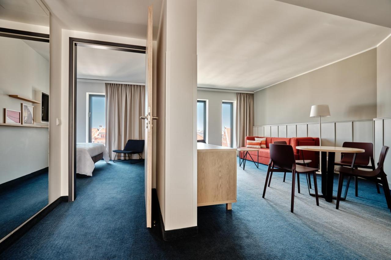 Holiday Inn Gdansk - City Centre By Ihg Exterior photo