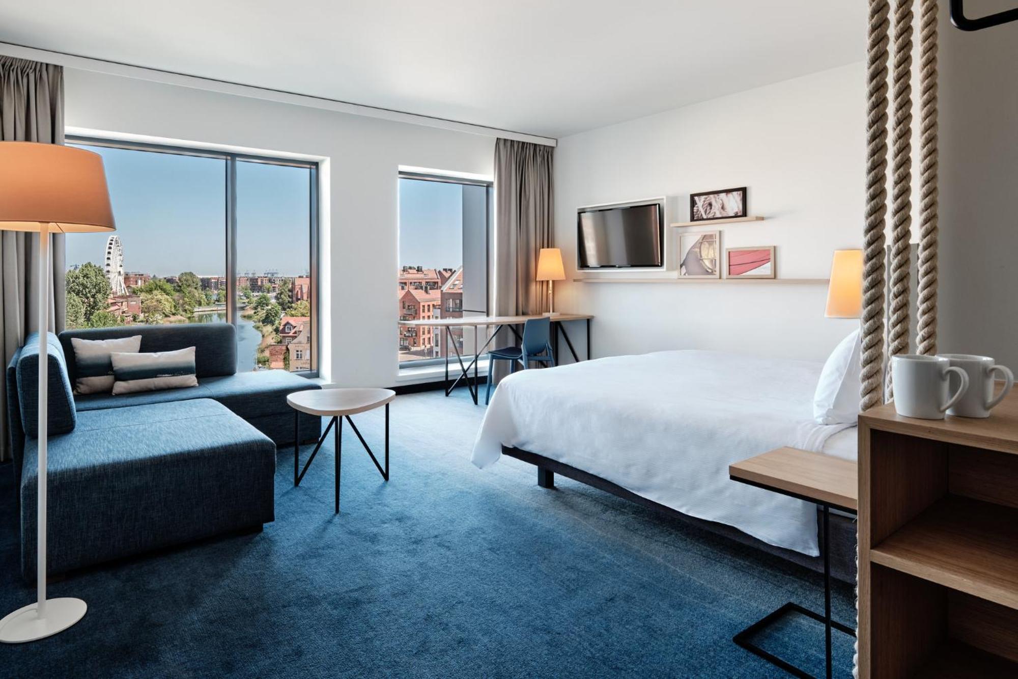 Holiday Inn Gdansk - City Centre By Ihg Exterior photo