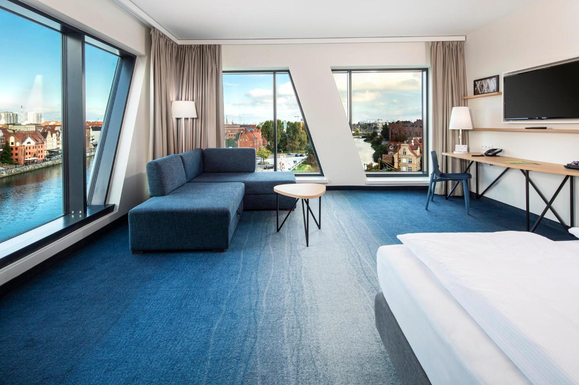 Holiday Inn Gdansk - City Centre By Ihg Exterior photo