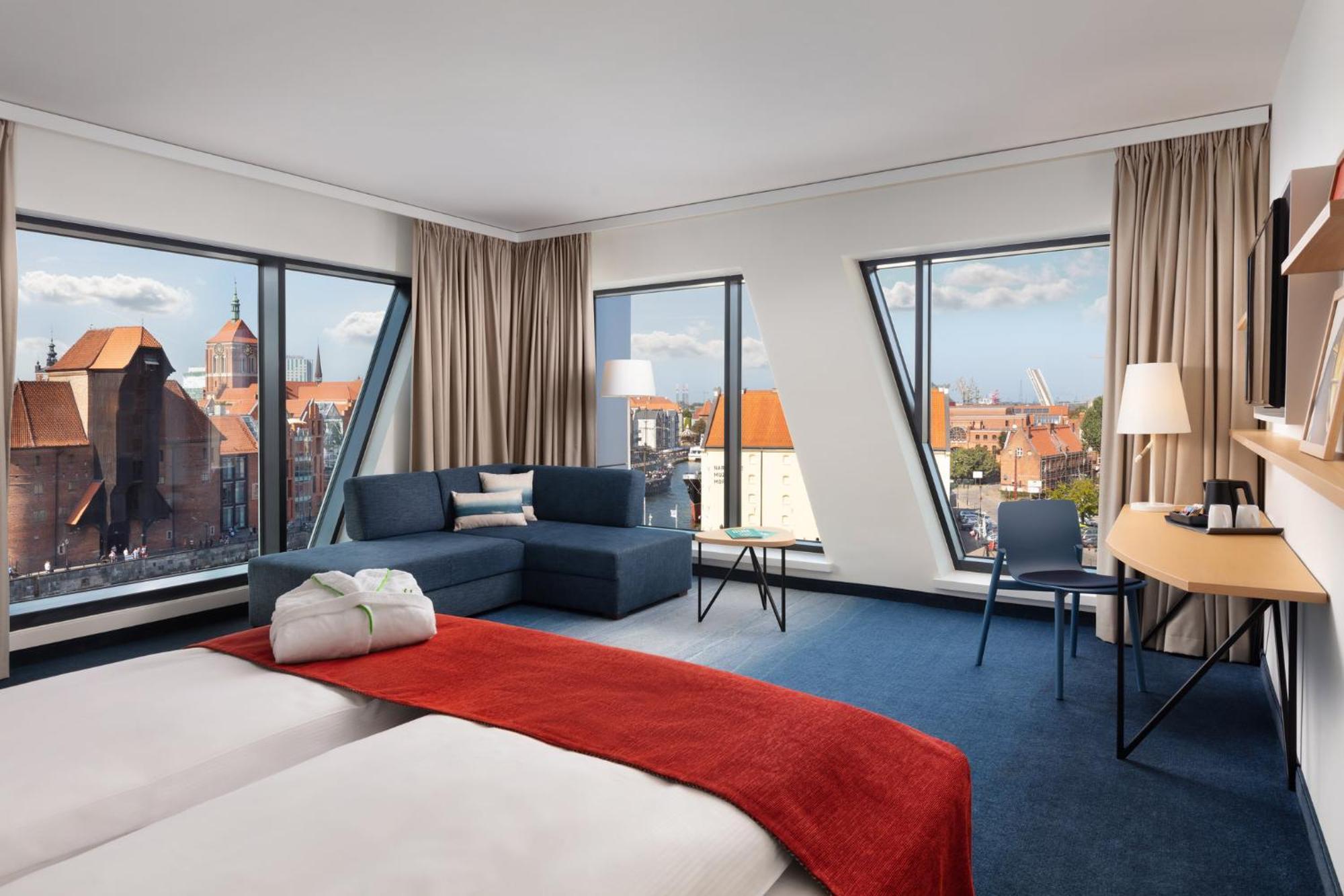 Holiday Inn Gdansk - City Centre By Ihg Exterior photo