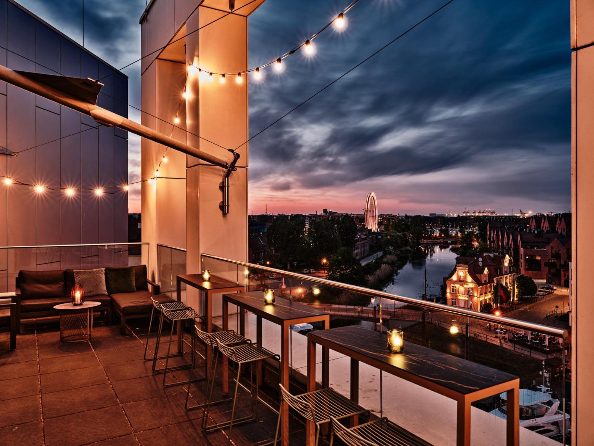 Holiday Inn Gdansk - City Centre By Ihg Exterior photo
