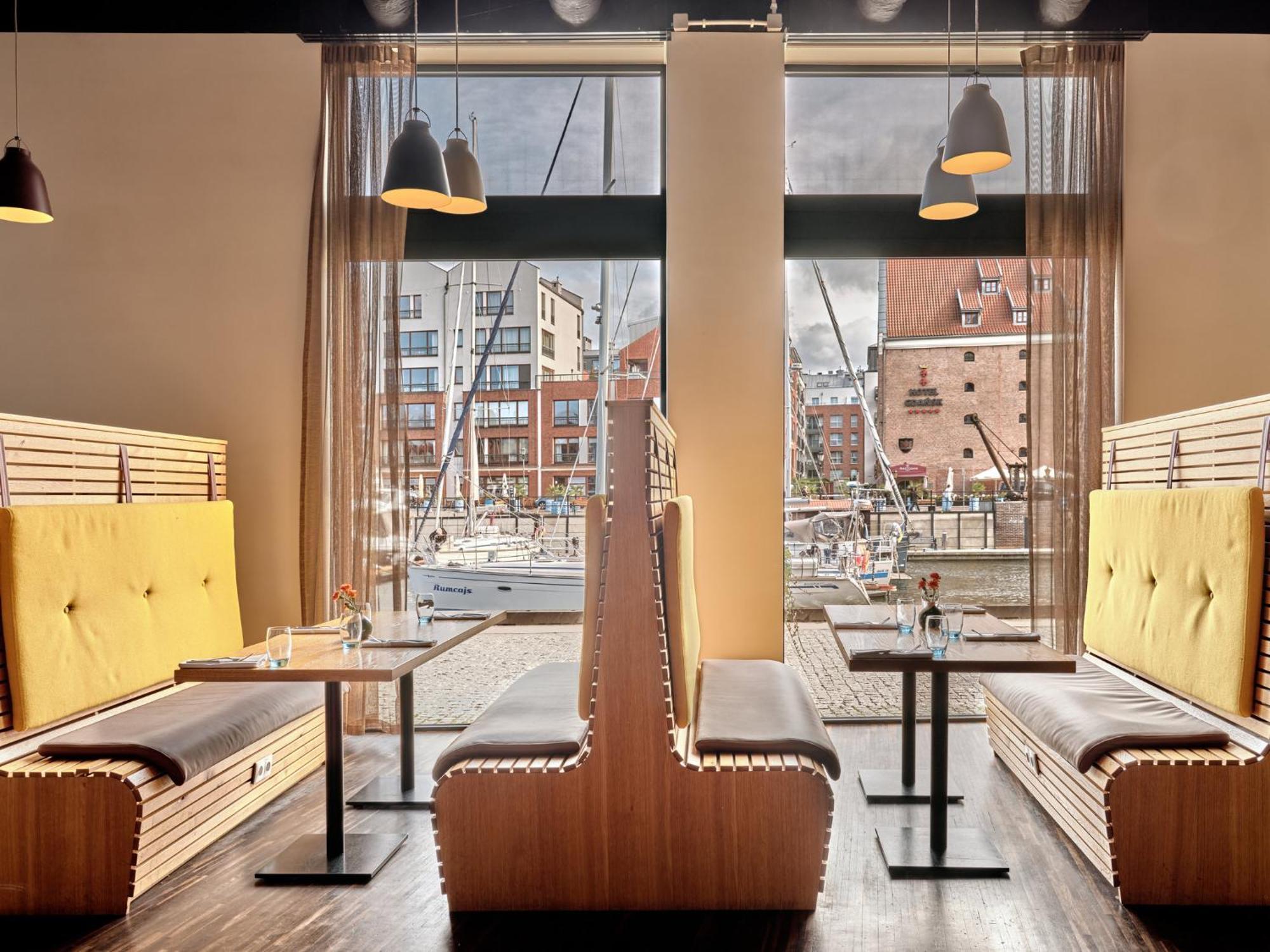 Holiday Inn Gdansk - City Centre By Ihg Exterior photo